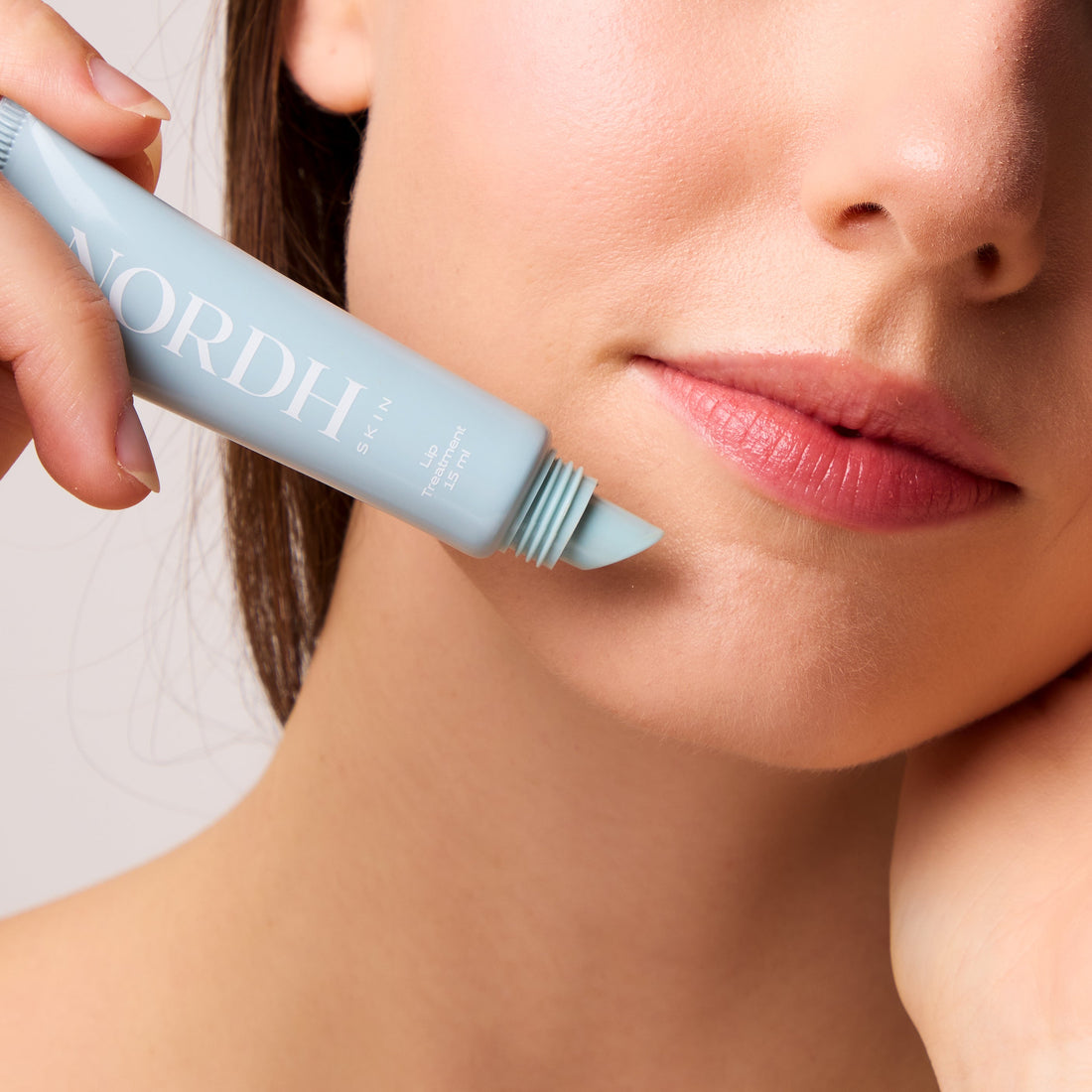 Why Lanolin Lip Balm Works for Dry, Cracked Lips